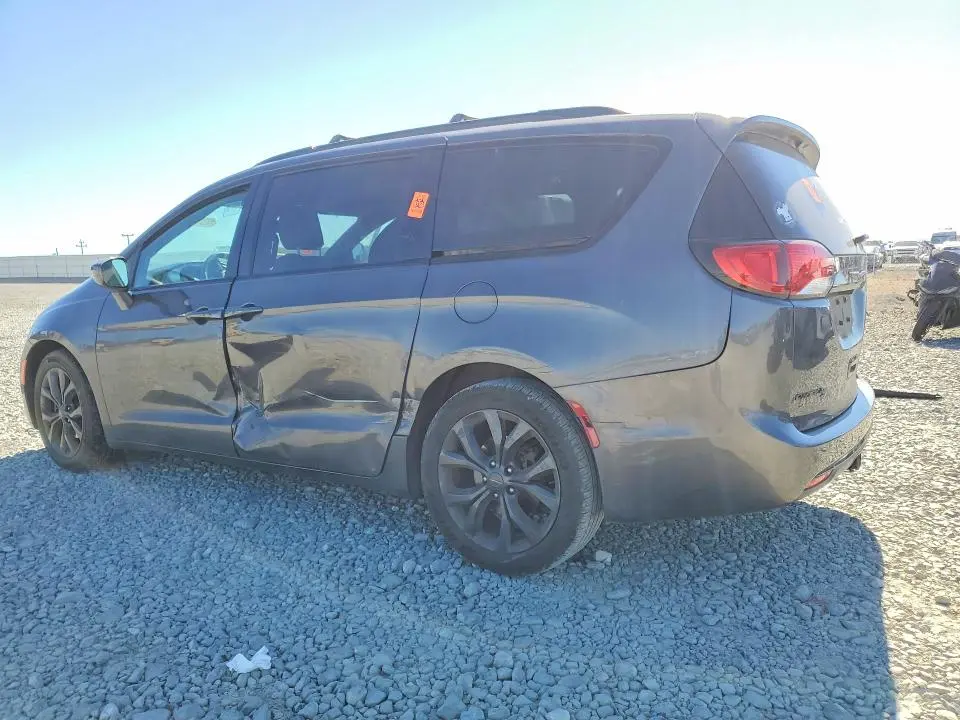 2018 CHRYSLER PACIFICA TOURING L PLUS  