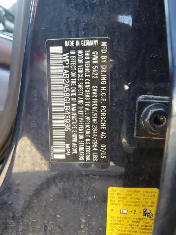 2016 PORSCHE MACAN S  