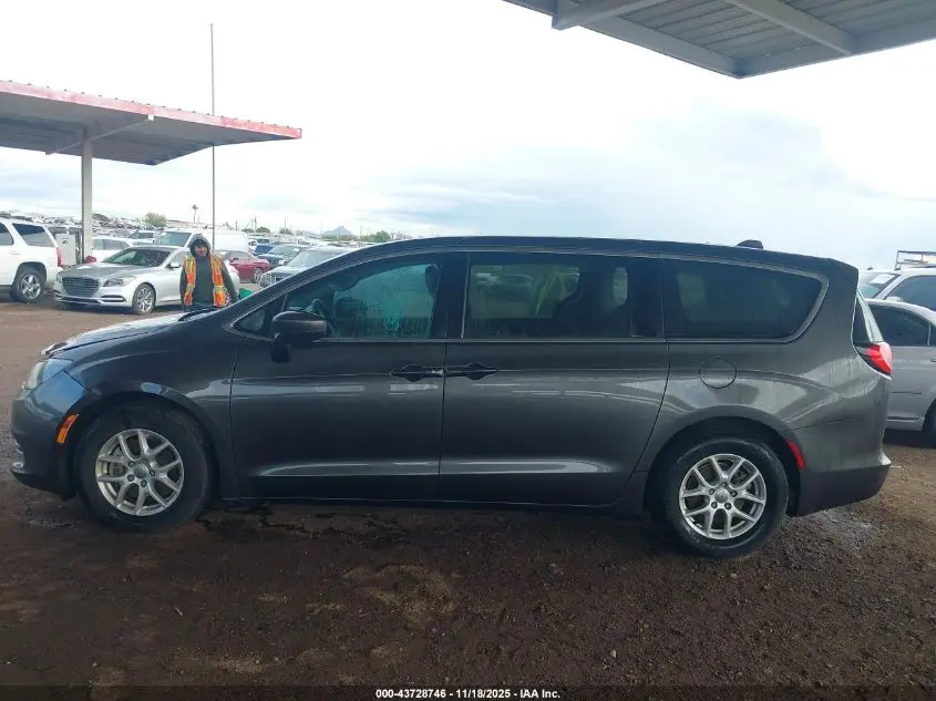 2017 CHRYSLER PACIFICA TOURING