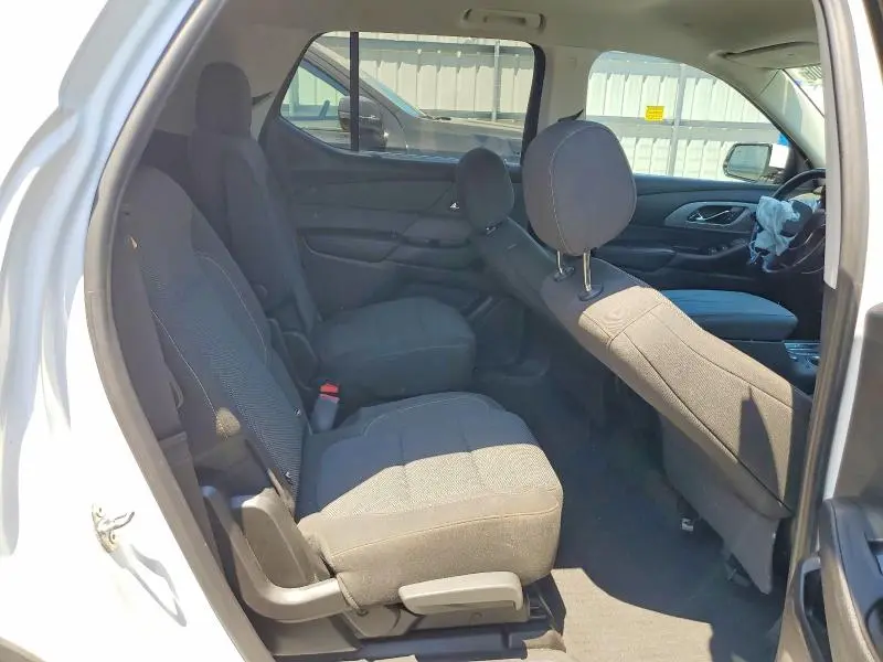 2019 CHEVROLET TRAVERSE LT  