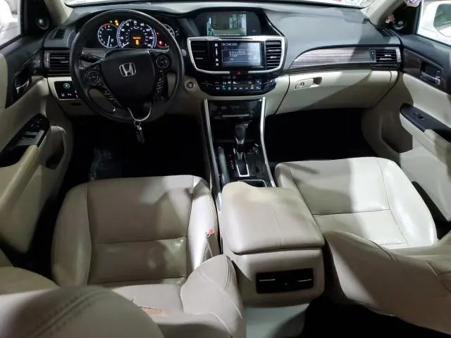 2017 HONDA ACCORD TOURING  