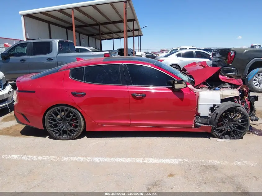 2018 KIA STINGER GT2