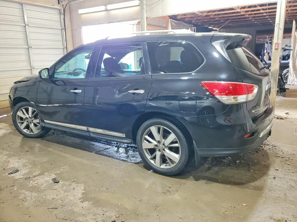 2015 NISSAN PATHFINDER PLATINUM  
