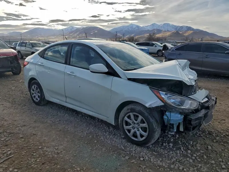 2013 HYUNDAI ACCENT GLS  