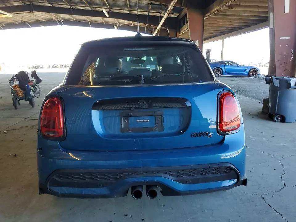 2022 MINI COOPER S  