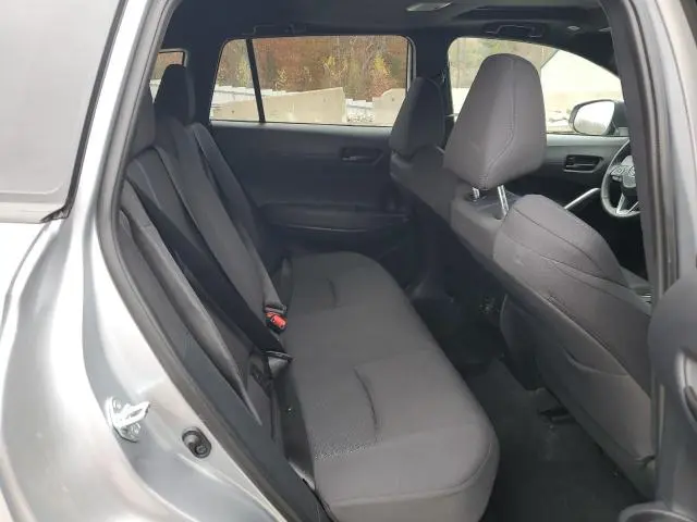 2024 TOYOTA COROLLA CROSS SE  