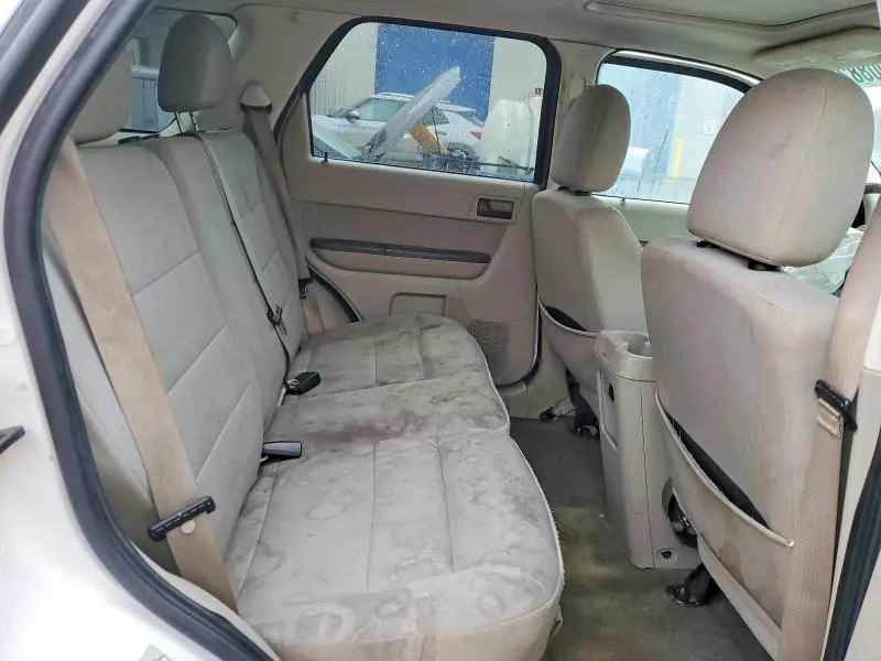 2011 FORD ESCAPE XLT  