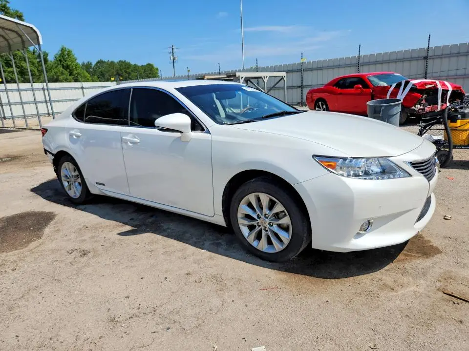 2015 LEXUS ES 300H  