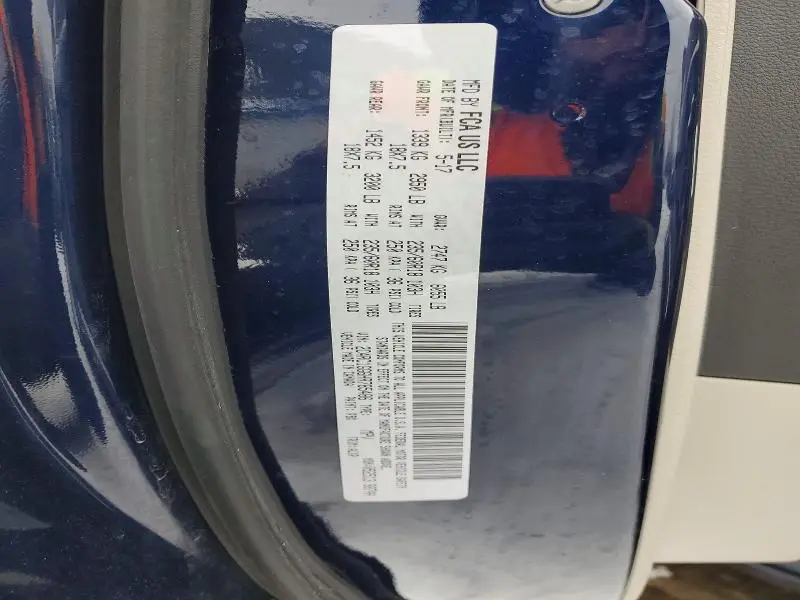 2017 CHRYSLER PACIFICA LIMITED  