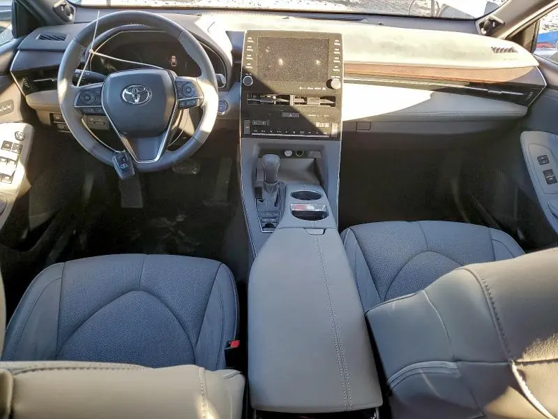 2021 TOYOTA AVALON LIMITED  