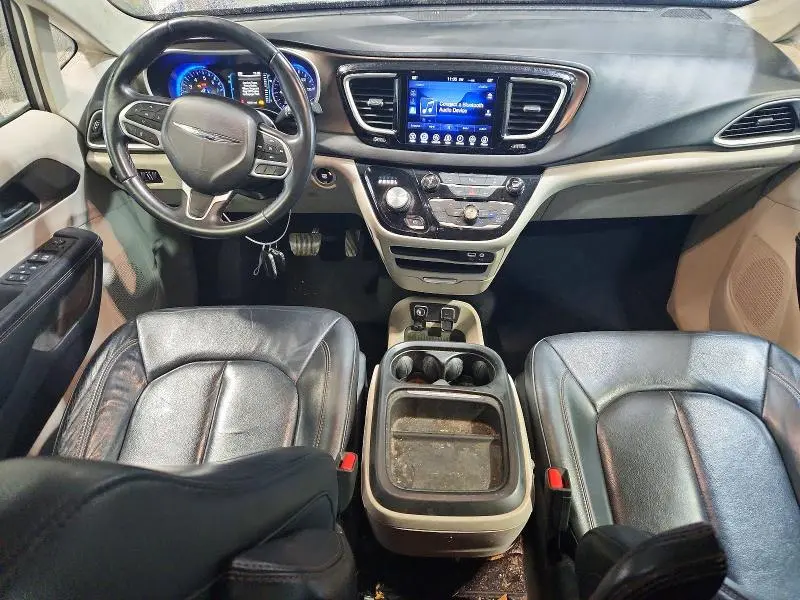 2017 CHRYSLER PACIFICA TOURING L  