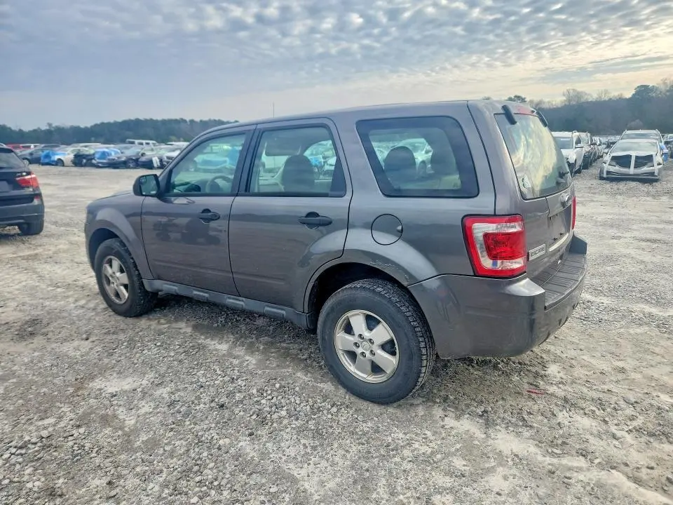 2012 FORD ESCAPE XLS  