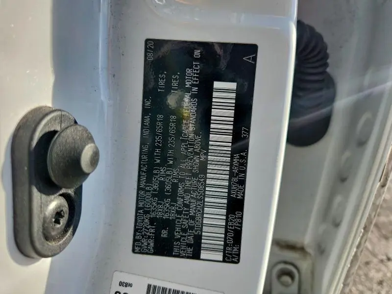 2020 TOYOTA HIGHLANDER HYBRID XLE  