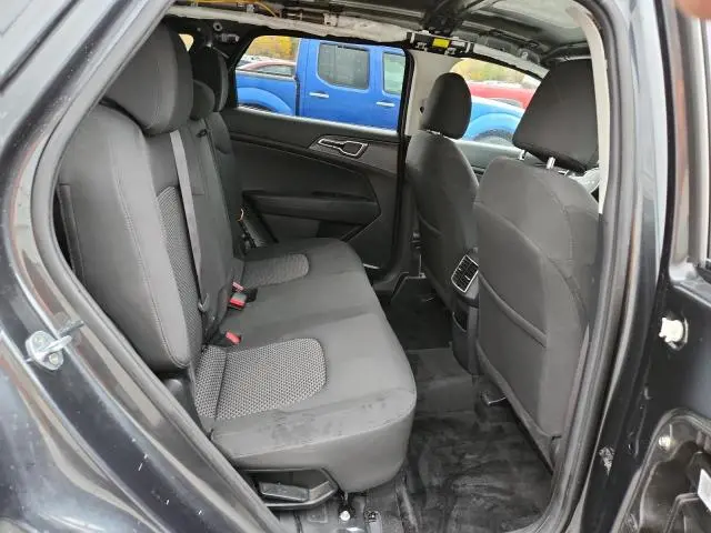 2023 KIA SPORTAGE LX  