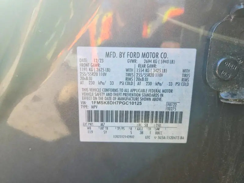 2023 FORD EXPLORER XLT  