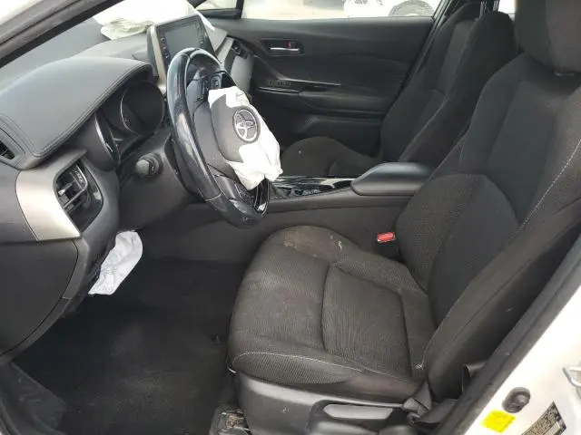 2019 TOYOTA C-HR XLE  