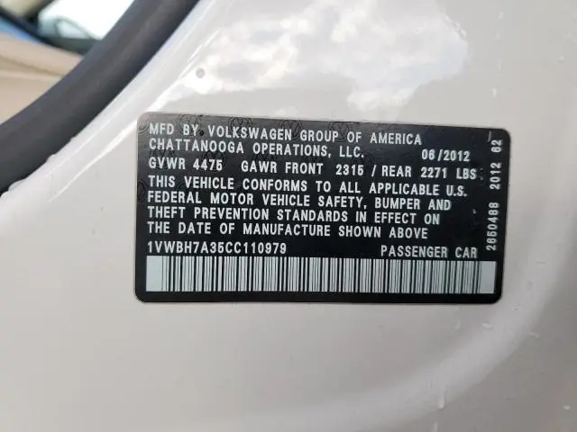 2012 VOLKSWAGEN PASSAT SE  