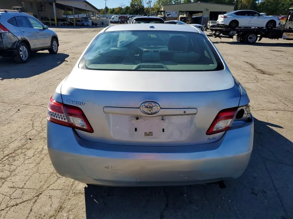 2010 TOYOTA CAMRY LE  