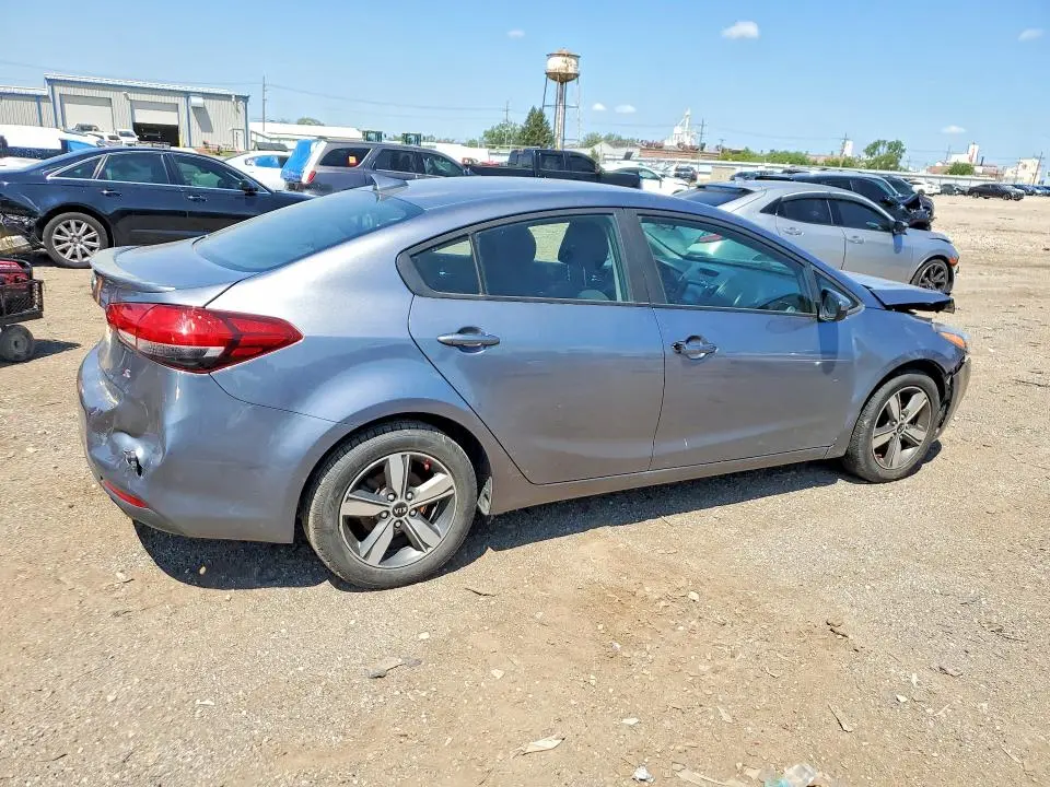 2018 KIA FORTE S  