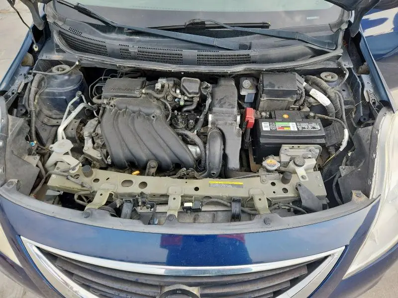 2012 NISSAN VERSA S  