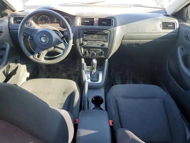 2013 VOLKSWAGEN JETTA BASE  