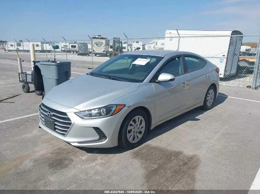 2017 HYUNDAI ELANTRA SE