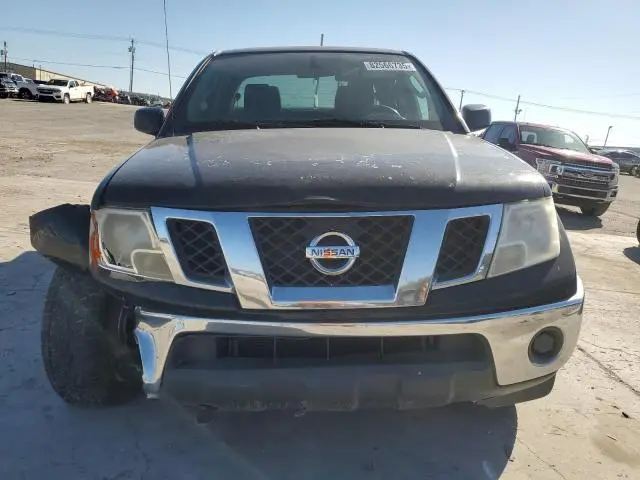 2011 NISSAN FRONTIER S  