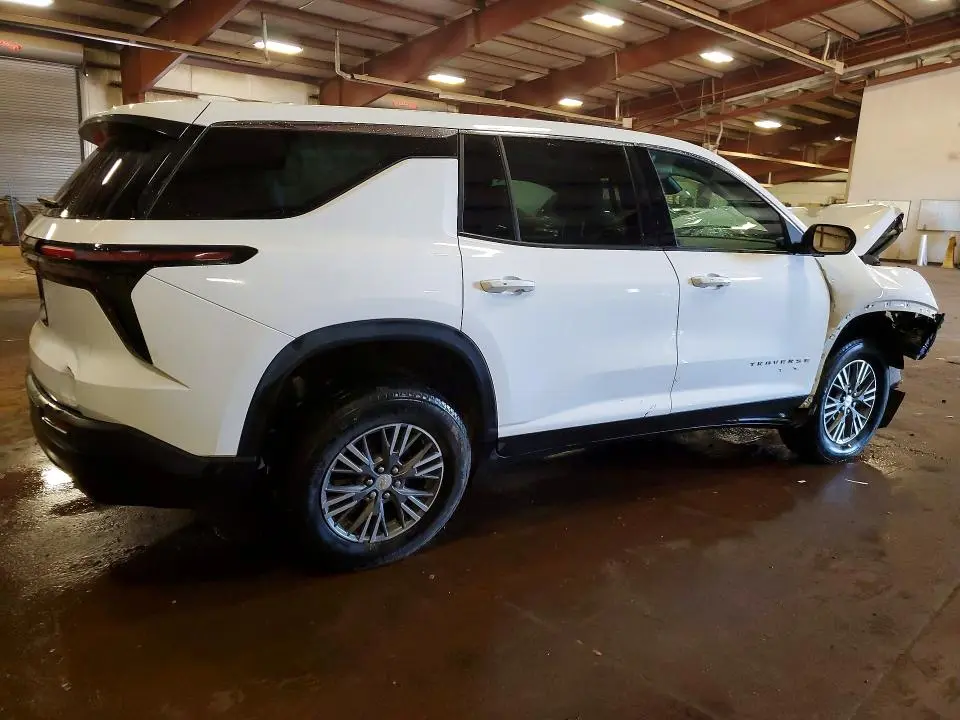 2024 CHEVROLET TRAVERSE LS  