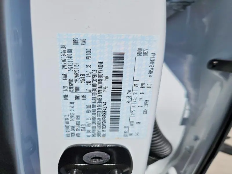 2024 FORD F150 STX  