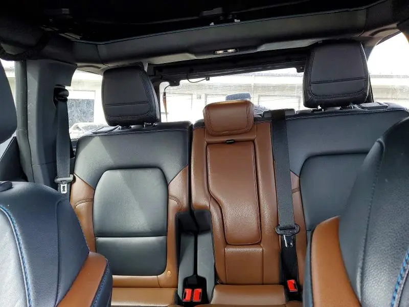 2022 FORD BRONCO BASE  