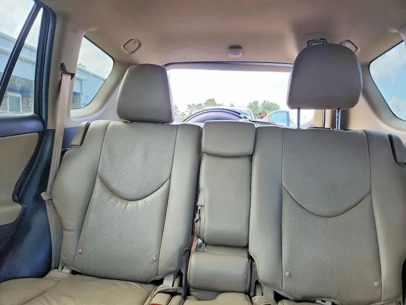 2012 TOYOTA RAV4 LIMITED  