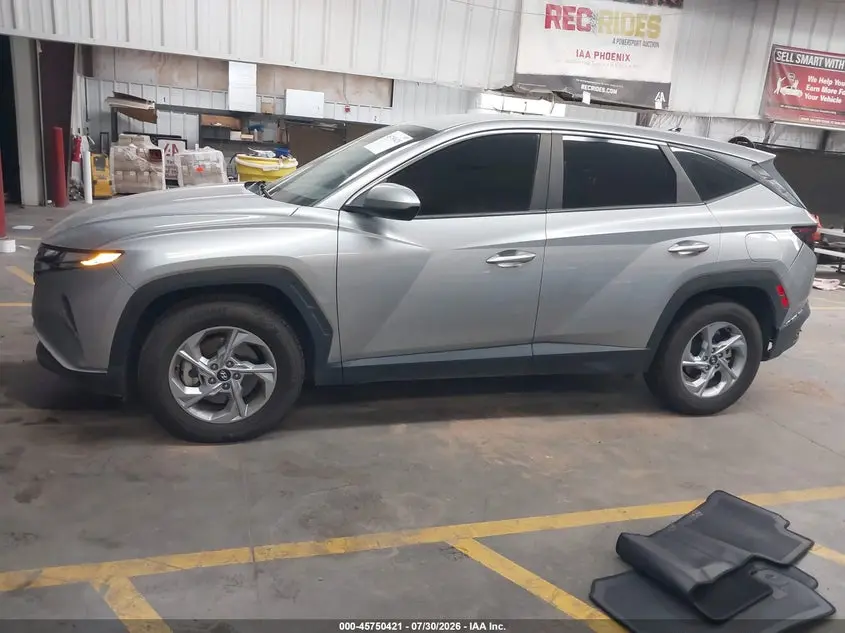 2023 HYUNDAI TUCSON SE