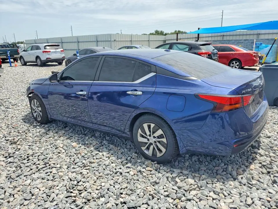 2019 NISSAN ALTIMA S  