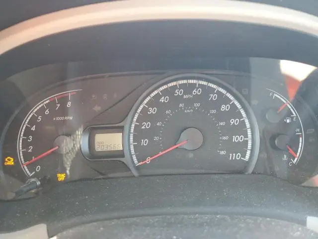 2012 TOYOTA SIENNA LE