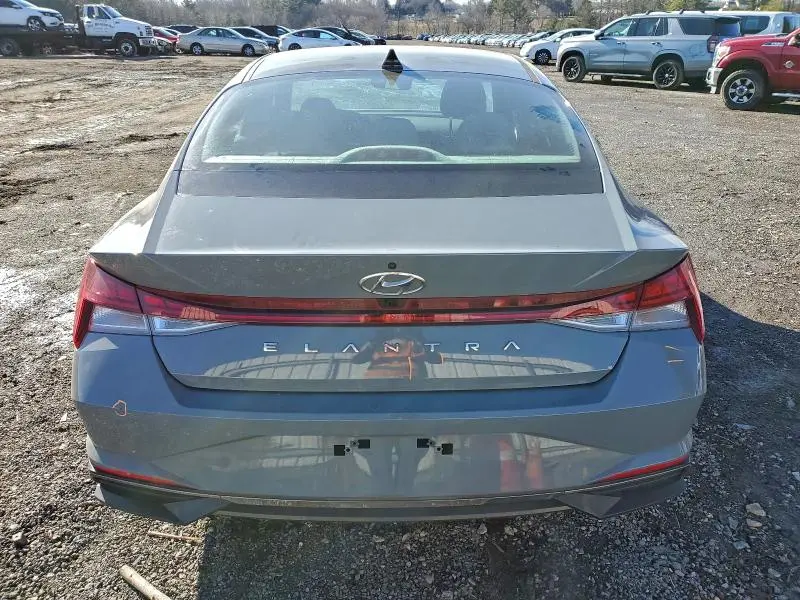 2021 HYUNDAI ELANTRA SEL  