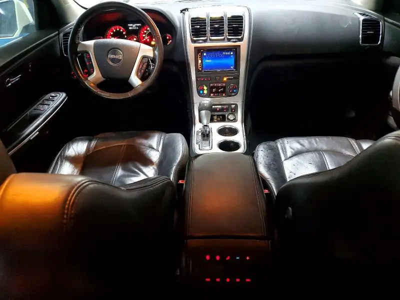 2012 GMC ACADIA SLT-1  