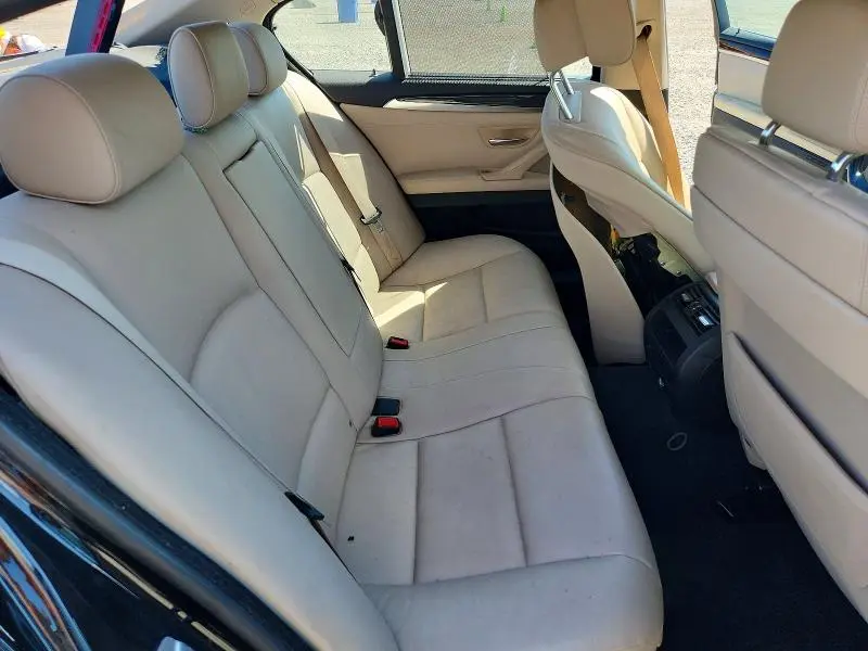 2011 BMW 528 I  