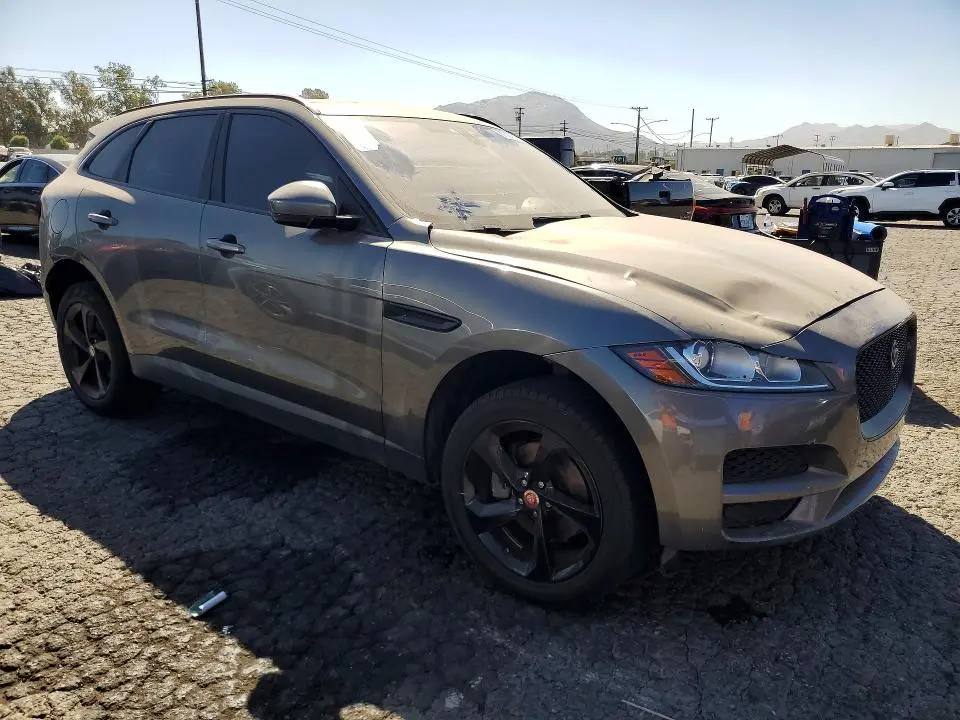 2018 JAGUAR F-PACE PREMIUM  