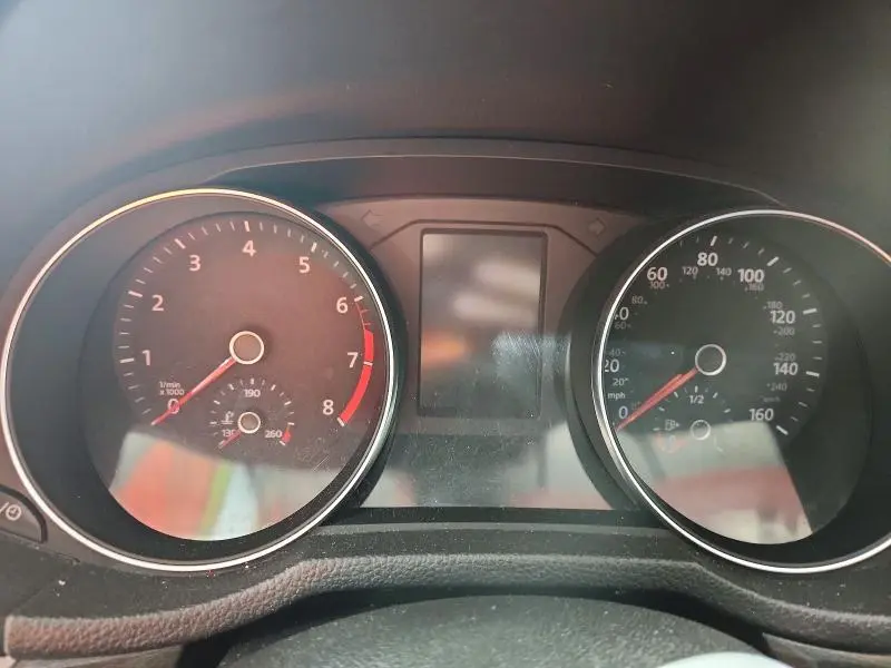 2017 VOLKSWAGEN PASSAT SE  