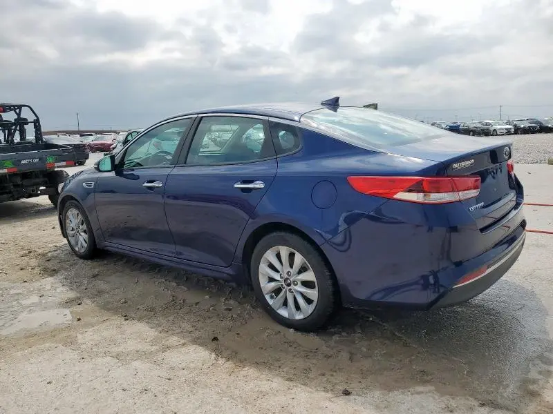 2017 KIA OPTIMA LX