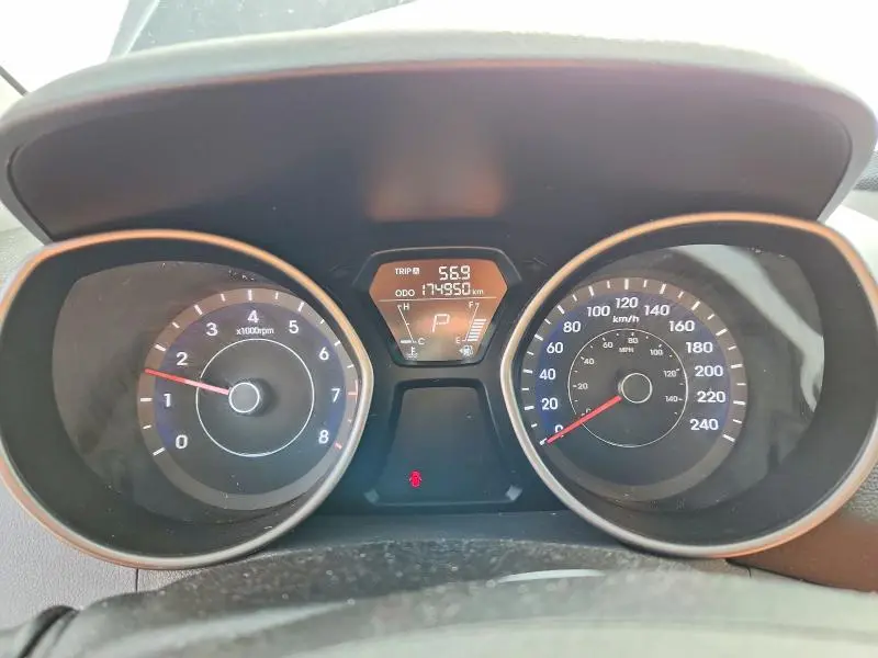 2013 HYUNDAI ELANTRA GLS  