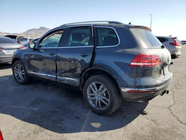 2016 VOLKSWAGEN TOUAREG SPORT  