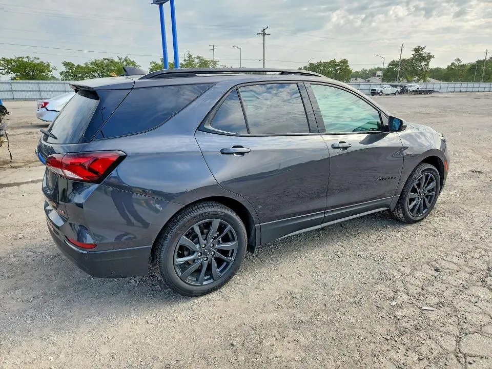 2022 CHEVROLET EQUINOX RS  