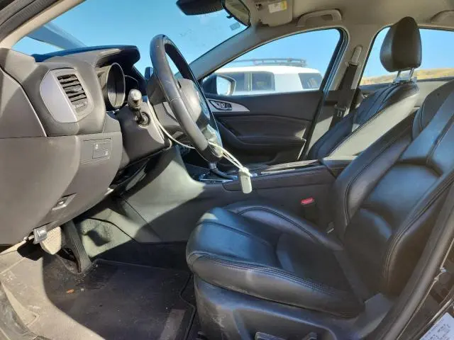 2017 MAZDA 3 TOURING  