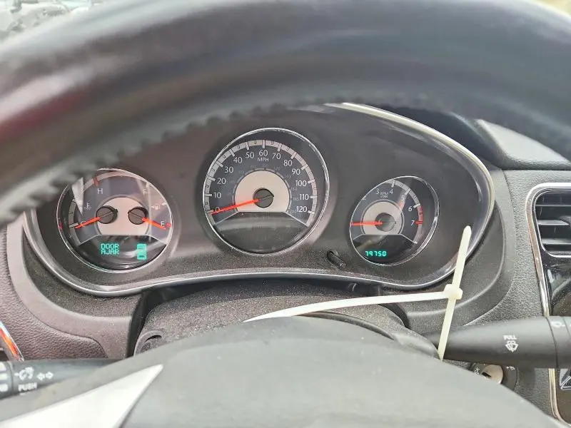 2012 CHRYSLER 200 LIMITED  