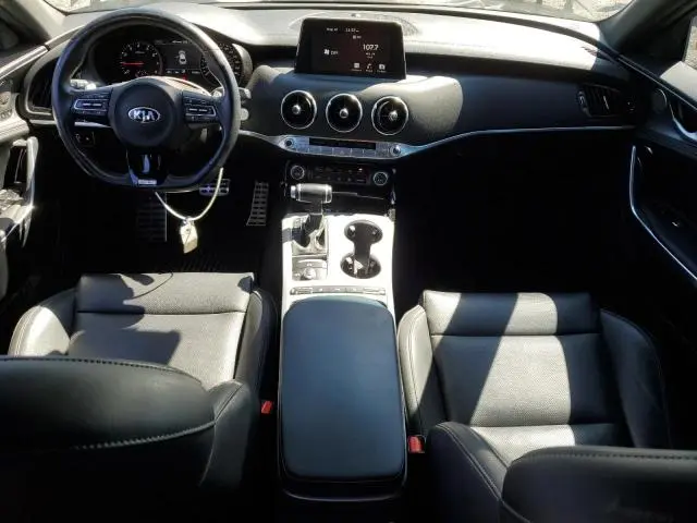 2021 KIA STINGER GT1  