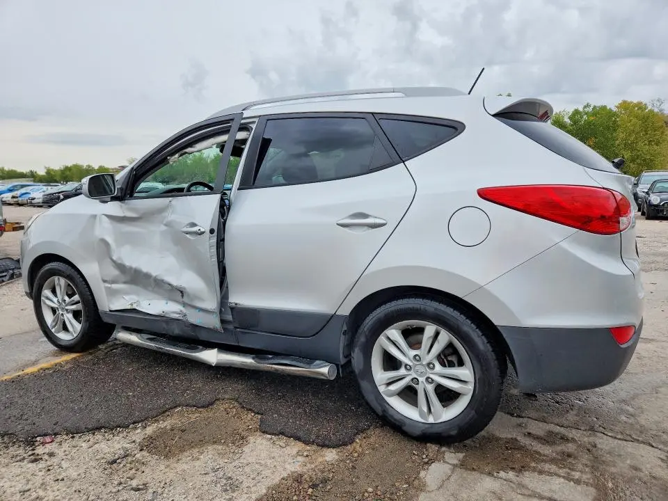 2012 HYUNDAI TUCSON GLS  
