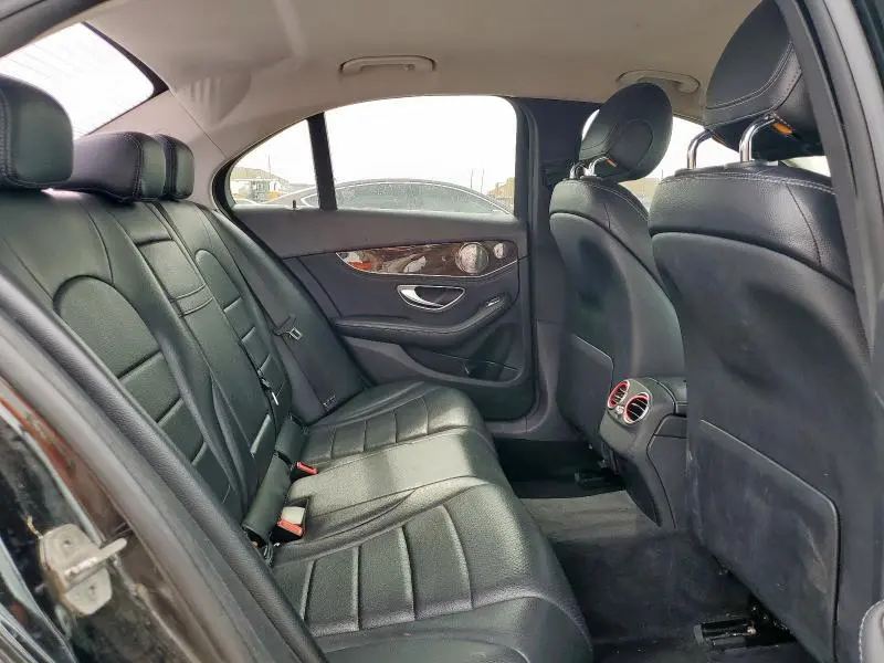 2015 MERCEDES-BENZ C 300 4MATIC  