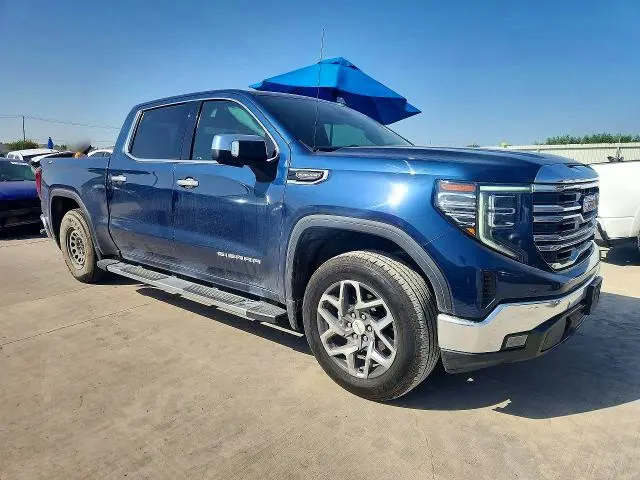 2022 GMC SIERRA K1500 SLT  