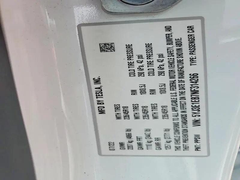 2022 TESLA MODEL 3   